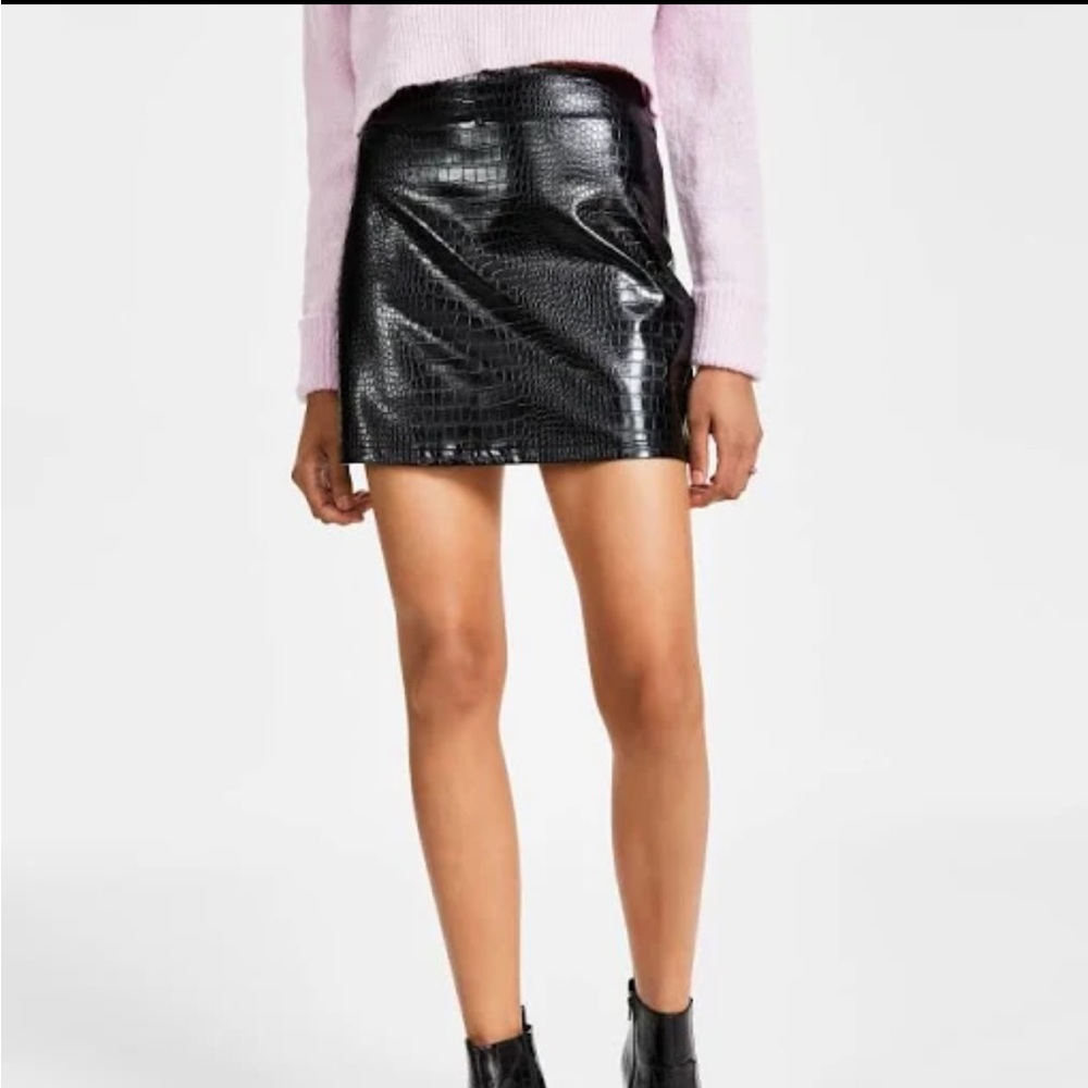 Bar III Black Croc-Textured Mini Skirt
